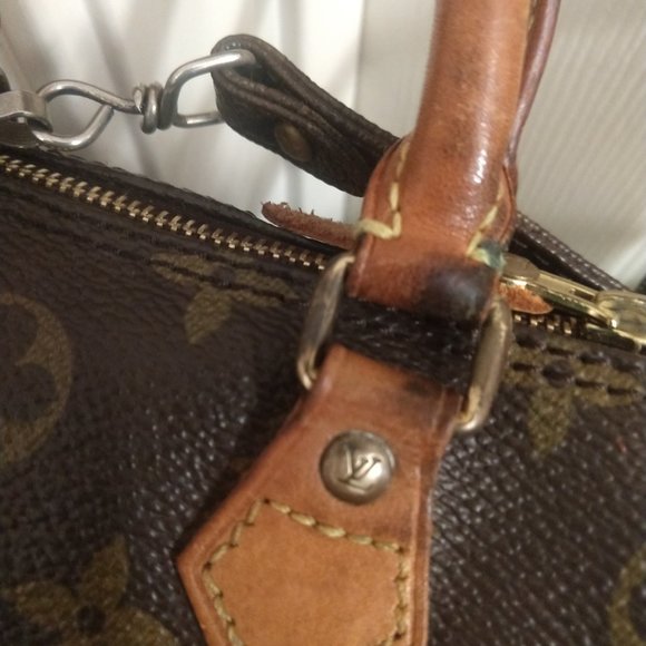 Louis Vuitton Mini Speedy Crossbody with Strap - Picture 15 of 16